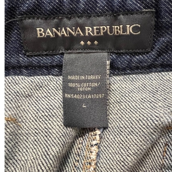 Banana Republic Denim Skirt - Size 4 - Picture 3 of 3